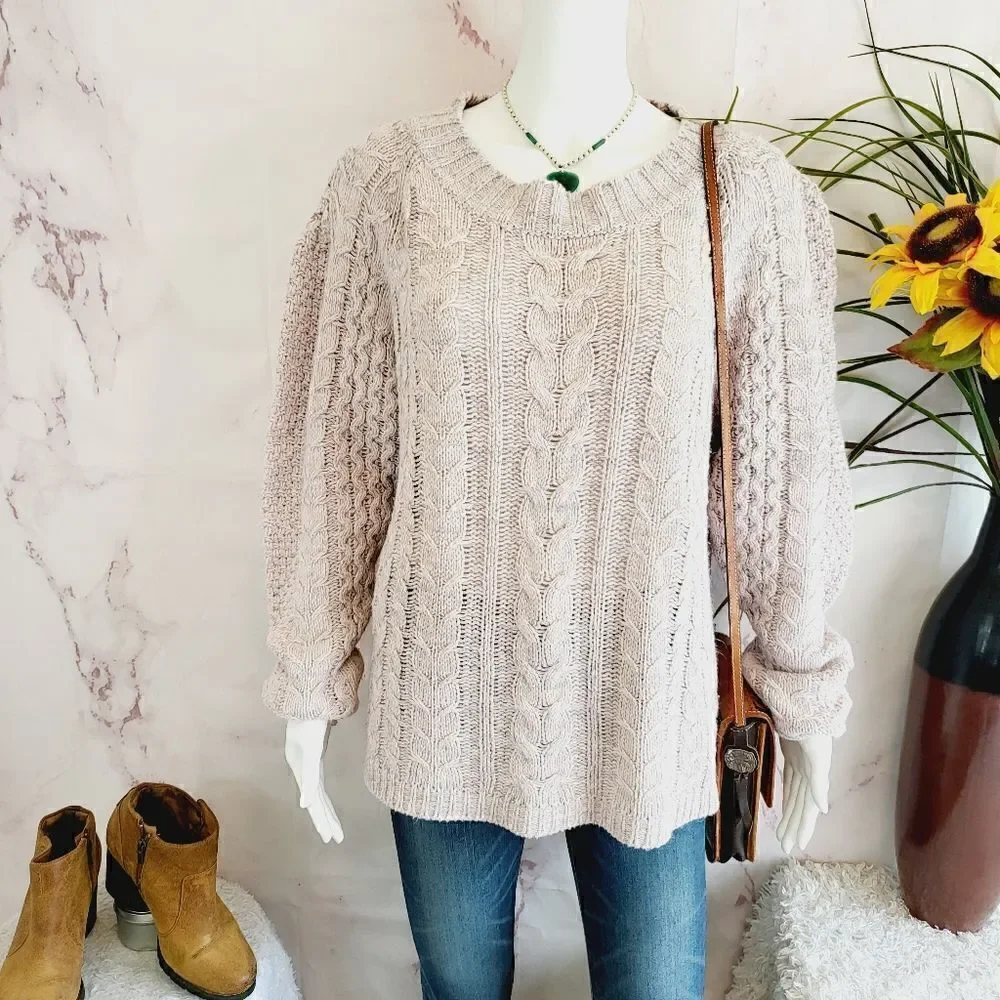 John + Jenn cable knit puff sleeve cable knit sweater Cozy!